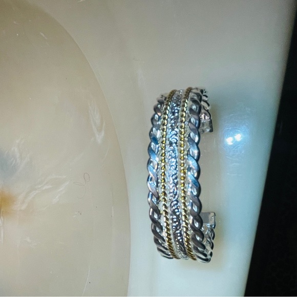 🎊Beautiful Two Tone Rope Twisted Adjustable Wrist Cuff Bracelet!!! - Picture 11 of 12